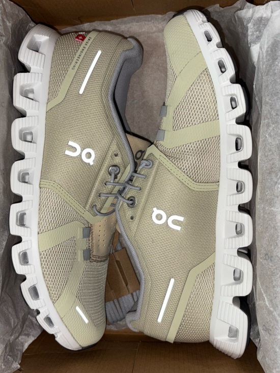 On Running Shoes - ON WOMEN’S CLOUD 5 HAZE SAND Running Shoes Brown- size 9- NEW